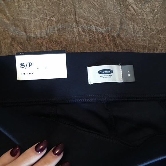 Old Navy Ponte Leggings - Picture 3 of 6